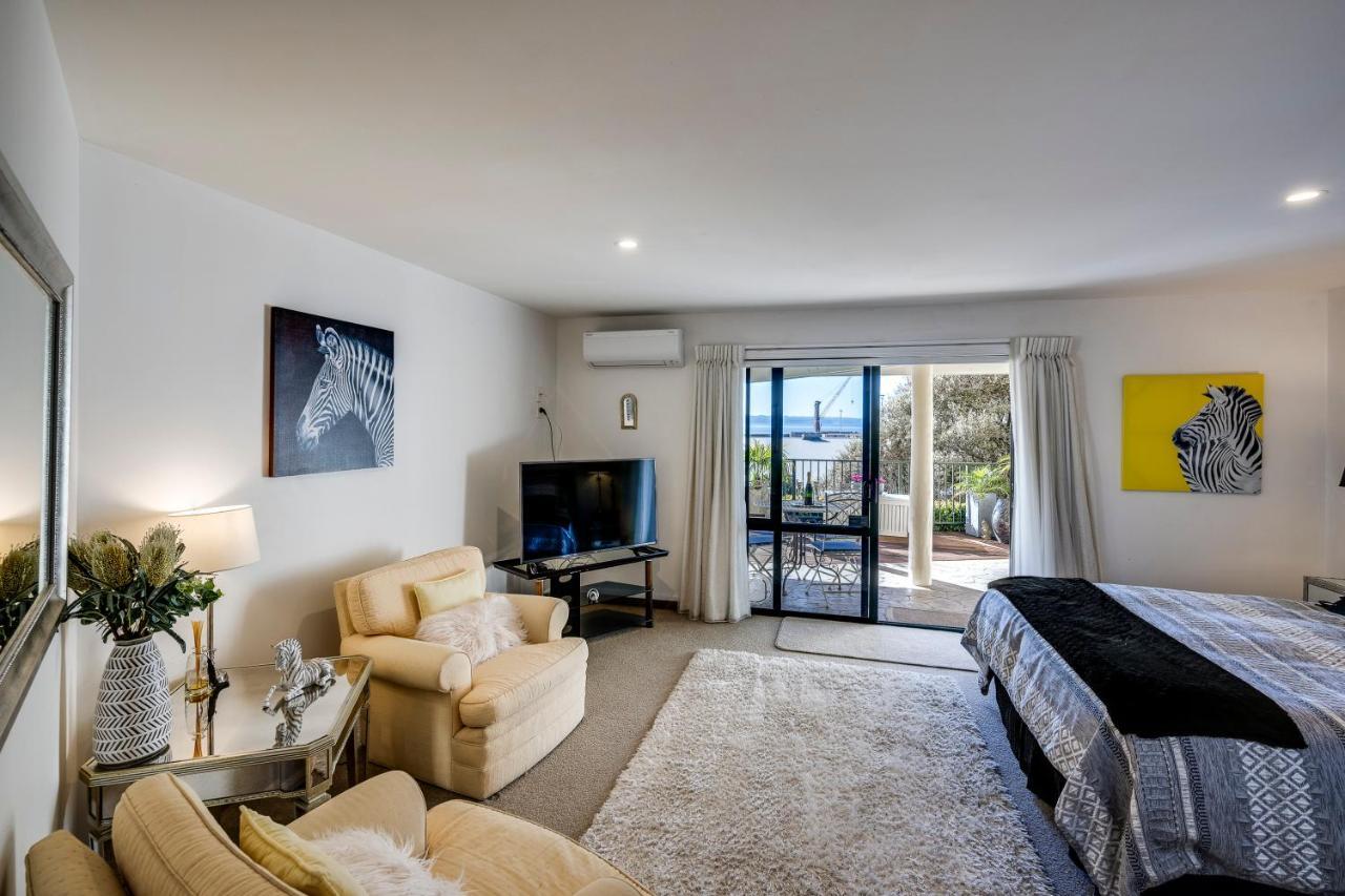 Maison Blue - Chic Garden Apartment Napier Εξωτερικό φωτογραφία