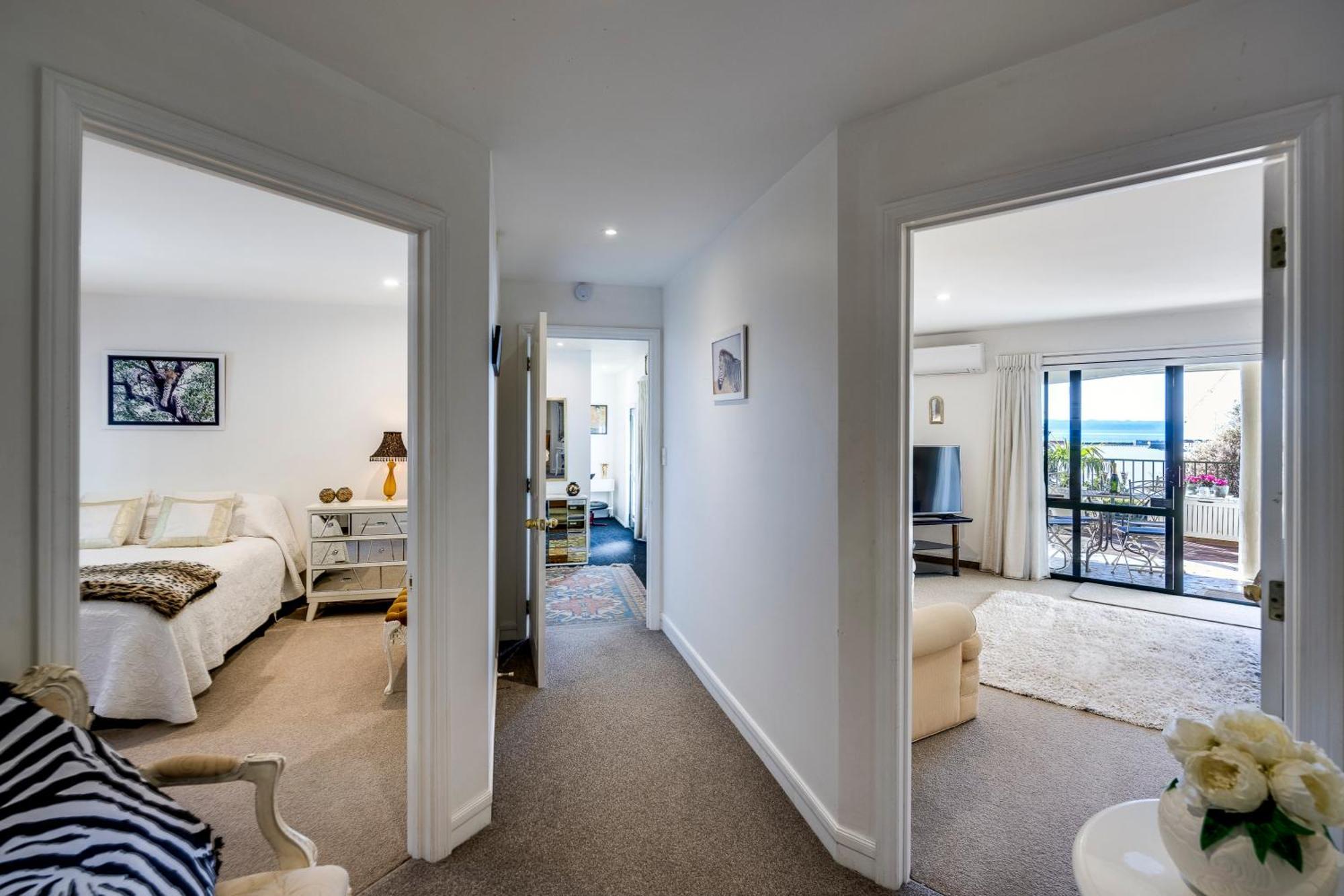Maison Blue - Chic Garden Apartment Napier Εξωτερικό φωτογραφία
