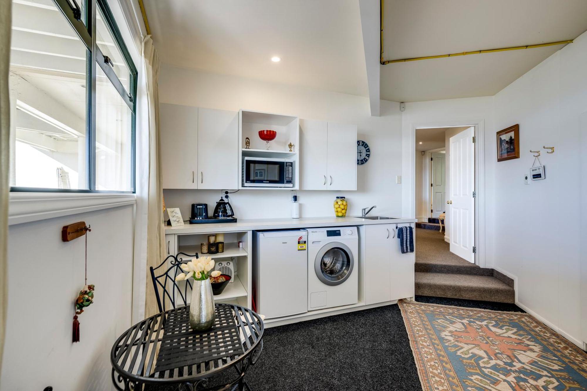 Maison Blue - Chic Garden Apartment Napier Εξωτερικό φωτογραφία